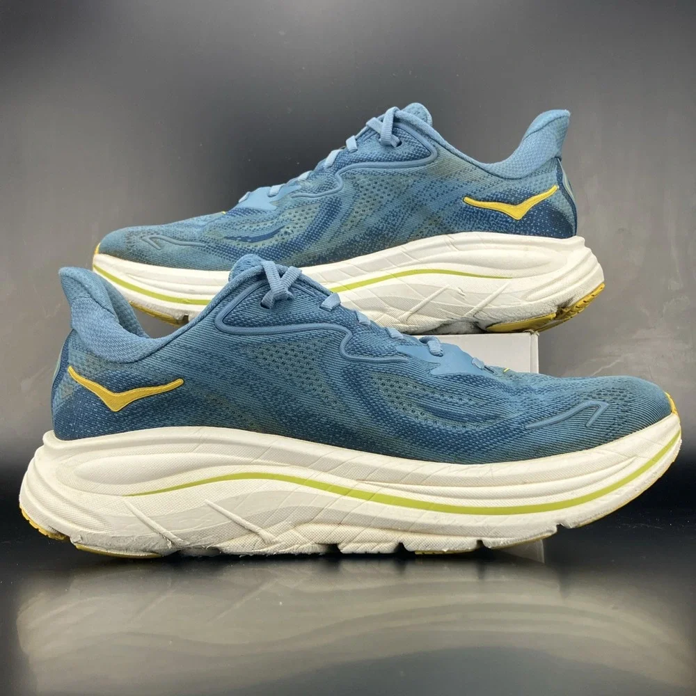 Hoka One One these hoka